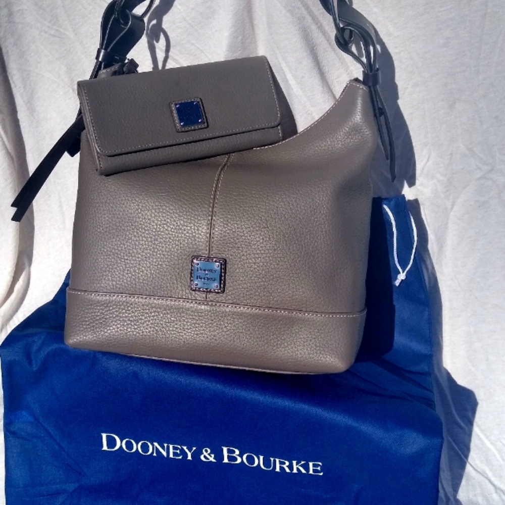 NWT Dooney & Bourke “Gracie” bag and matching wallet